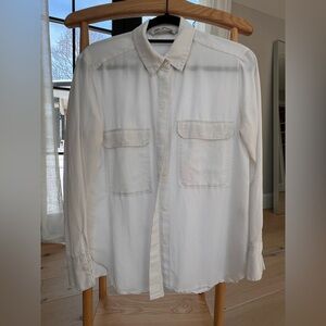 Zara White Button-Up Shirt Size M